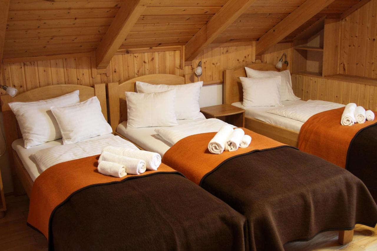 Tiszafa Vendeghaz Szentgal Hotel Buitenkant foto